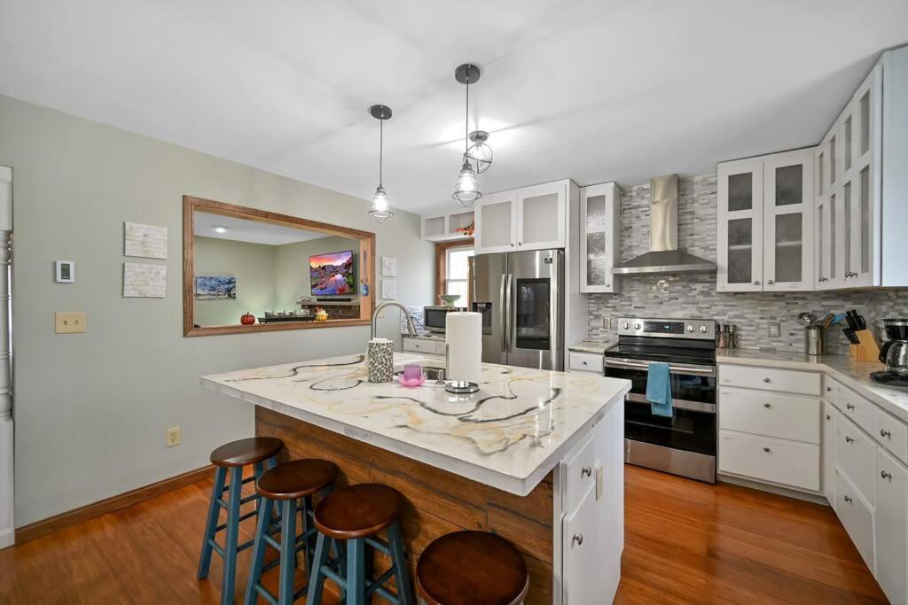 Villa Poconos Peaceful Retreat - Families & Large Groups Tobyhanna Exterior foto